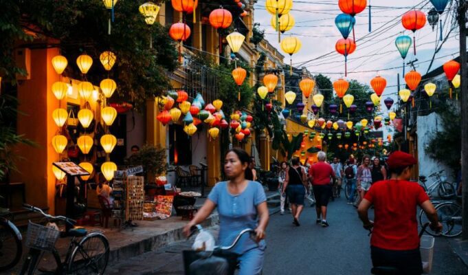 8 GREAT REASONS WHY SLOW TRAVEL IS BETTER